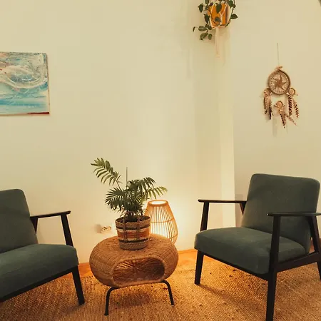 Yoga, Bed & Vegan Breakfast